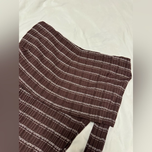 Free People Snowbunny Off The Shoulder Top - Picture 13 of 13